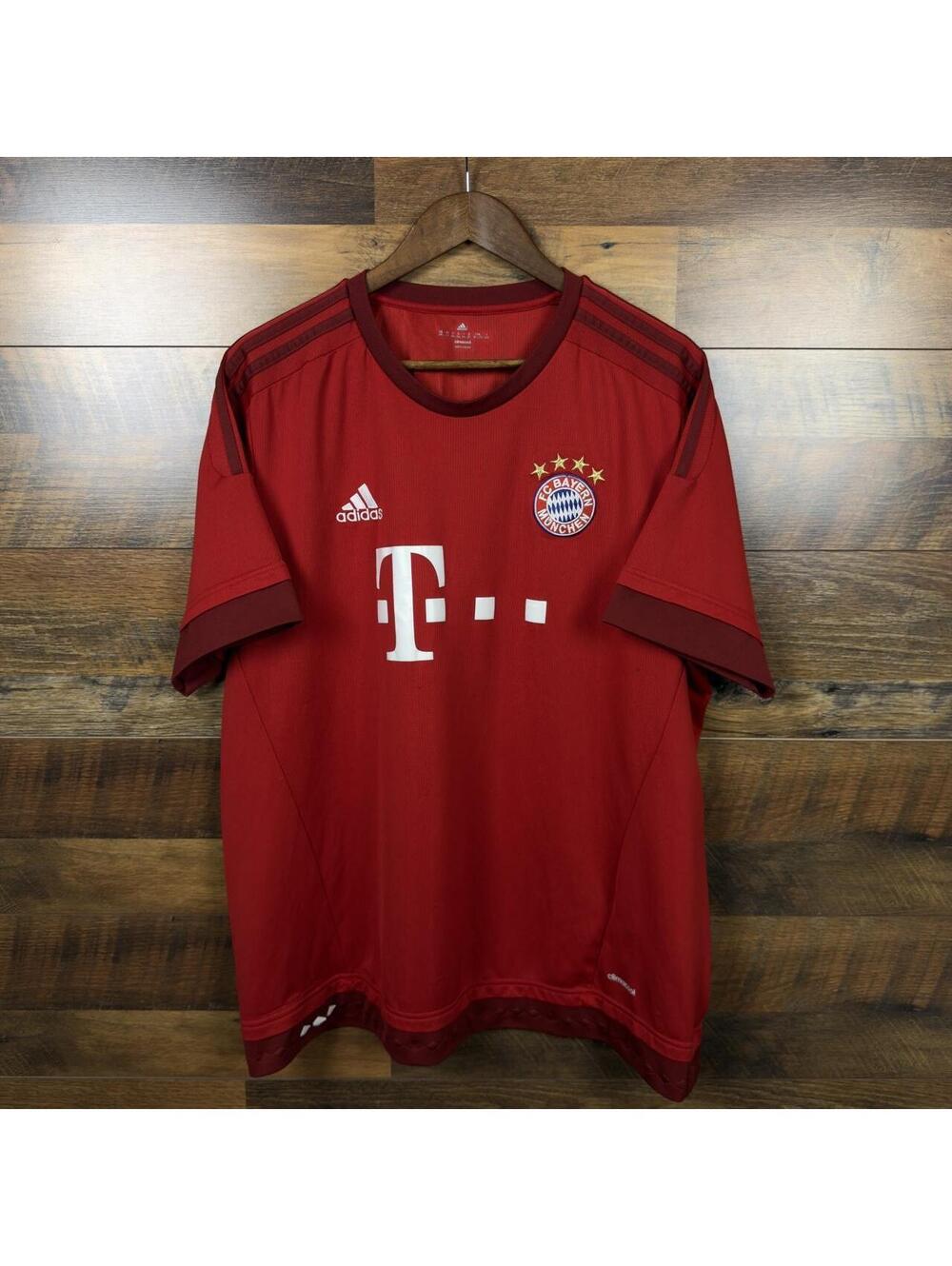 Adidas Bayern Munich Soccer Jersey 2XL Red FC Bayern München Football Shirt